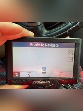 Garmin NÜVI 52LM BUNDLE GPS Navigator & Charger TESTED WORKS